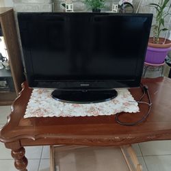 Televisión Marca SANSUNG De  " 30 " Pulgadas