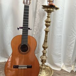 Vintage 1973 Yairi Signature 9002