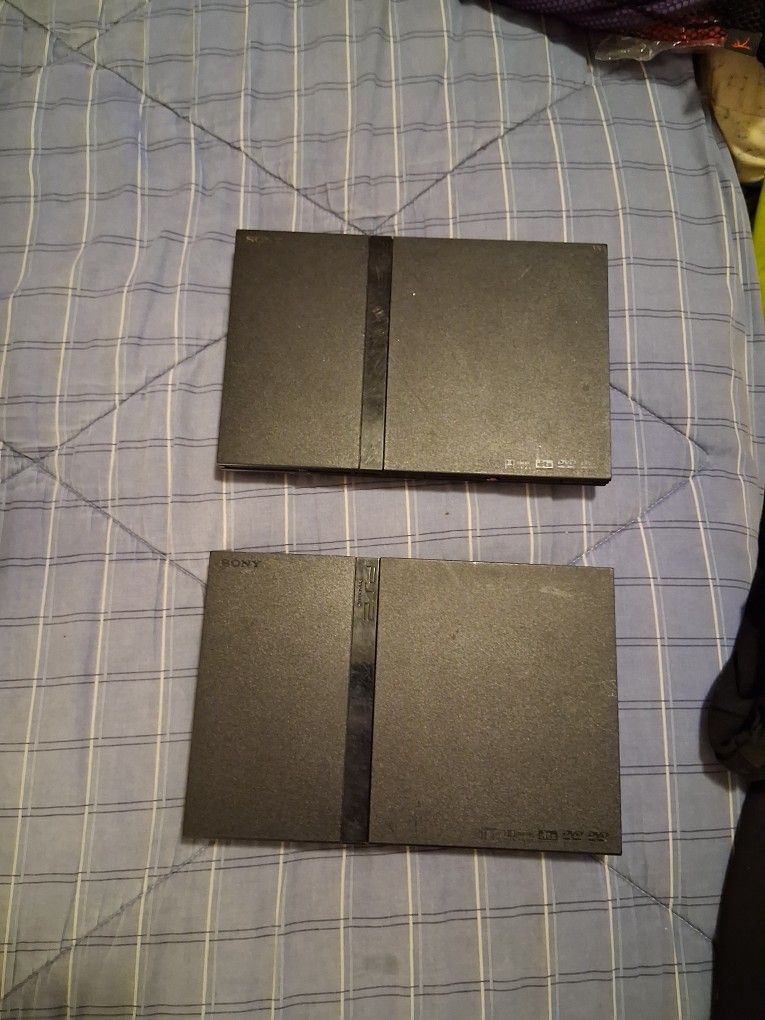 🎮 2 Sony PlayStation 2 Slim Consoles – Bundle Deal!