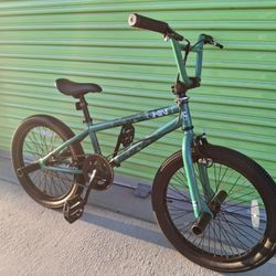 DIAMONBACK BMX ONE SPEED TIRE 20