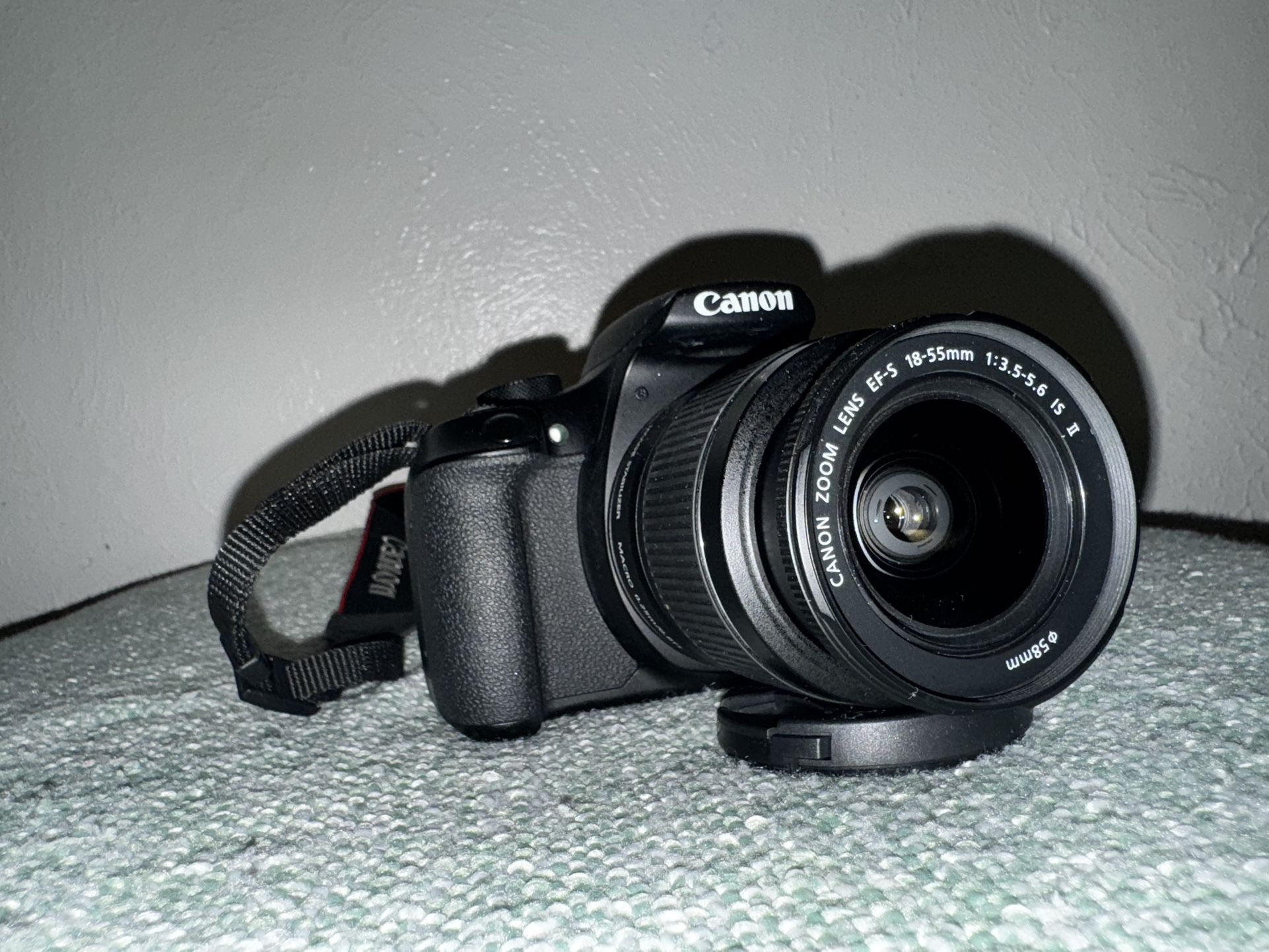 Canon EOS Rebel T6 Camera Bundle