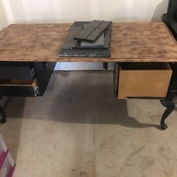 Free Solid Wood Desk 