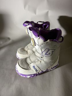 Kids Sz 1K Burton Snowboard Boots