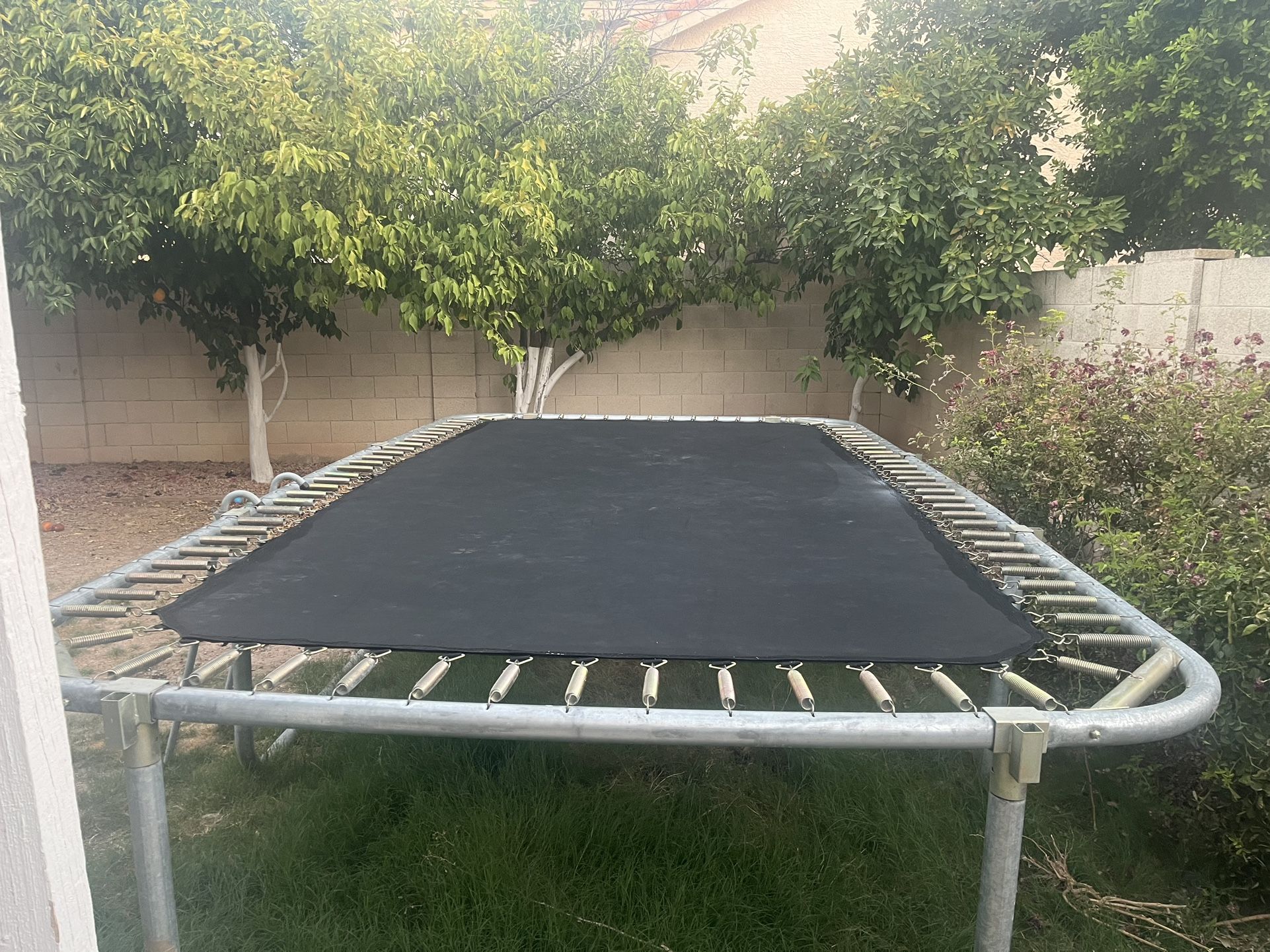 Upper Bounce 14x8 Rectangle Trampoline Perfect Condition
