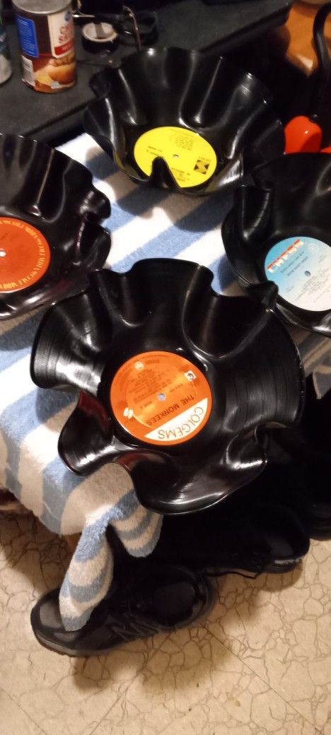 Record BOWLS MADE FROM Real LP VINYL