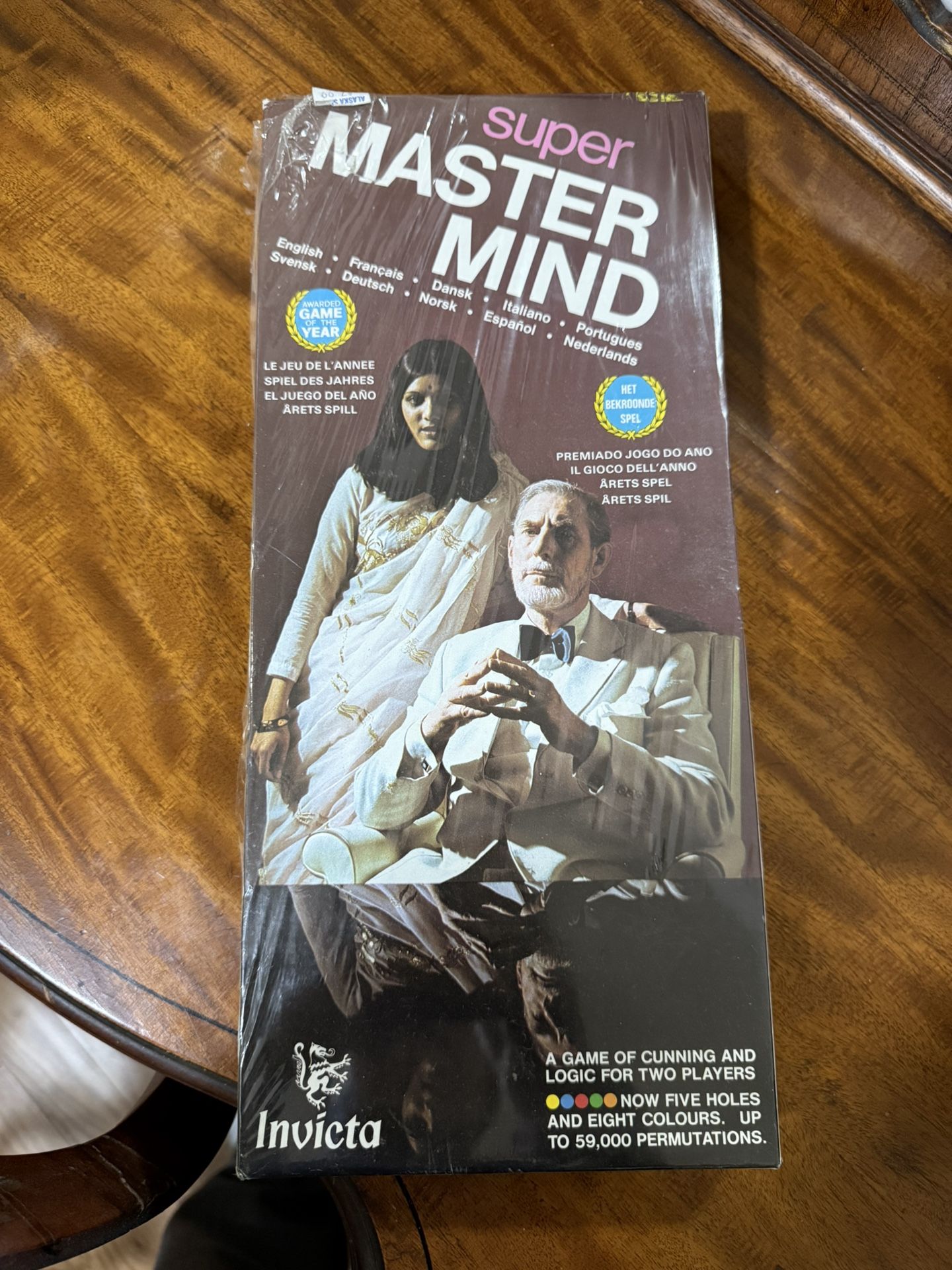 SUPER MASTER MIND Board Peg Game by Invicta 1975 MADE IN ENGLAND. BRAND NEW! PICK UP IN CORNELIUS