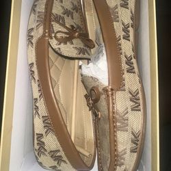Michael Kors Brown Loafers New 7.5