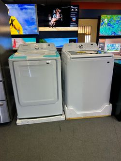 Brand New Samsung Top Load Washer and Gas Dryer!!