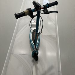 Razor E200 Electric Scooter