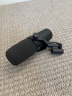 Shure sm7b microphone