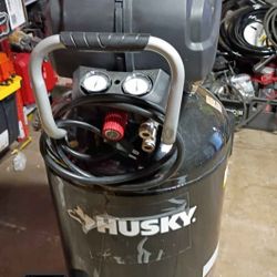 Compresor Husky 30 Gal.