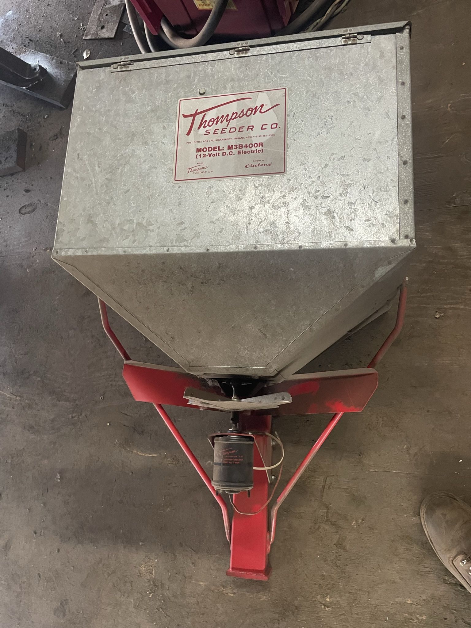 Electric Seeder Fertilizer Never Used