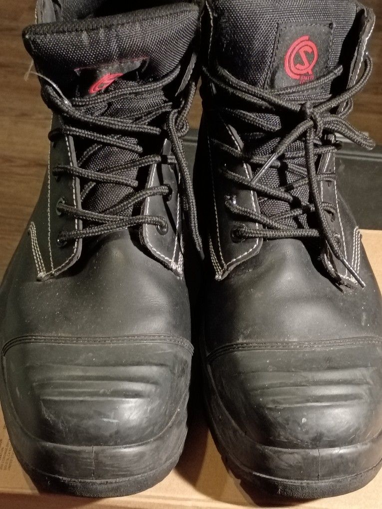SAFETY FOOTWEAR COMPANY MEN'S STEEL TOE BLACK BOOTS