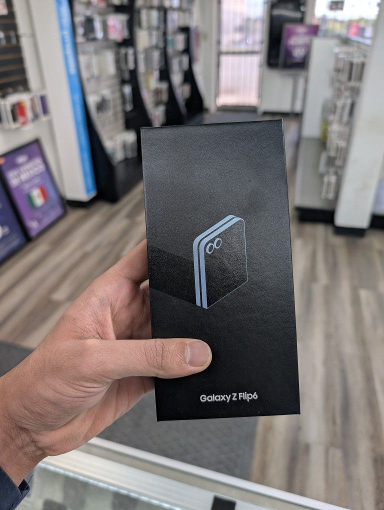 Samsung Galaxy Z Flip 6 Factory Unlocked (Cash Or $70 Take It Home Today, No Credit Needed)