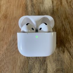AirPods Gen 4