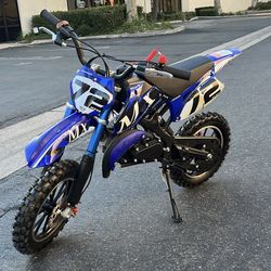 49cc 2-Stroke Kids Dirt Bike, Off Road Racing Max Speed 20mph, mix weight 135lb