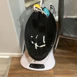 4moms Mamaroo 