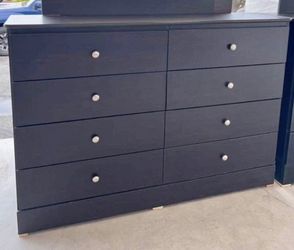 Eight Drawers Dresser