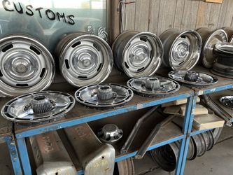 1964 Impala SS Hubcaps