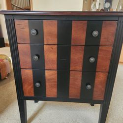 MAKE OFFER - Pier 1 Side/Console Table