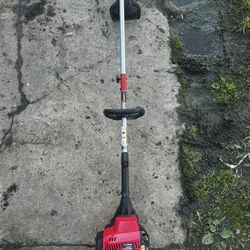 Troy-built 4 Cycle Weed Eater