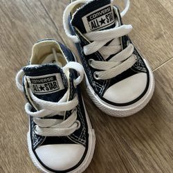 New Converse Size 3