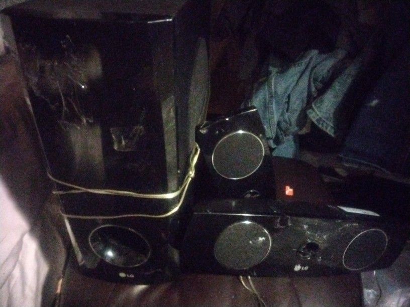 boombox Speak LG