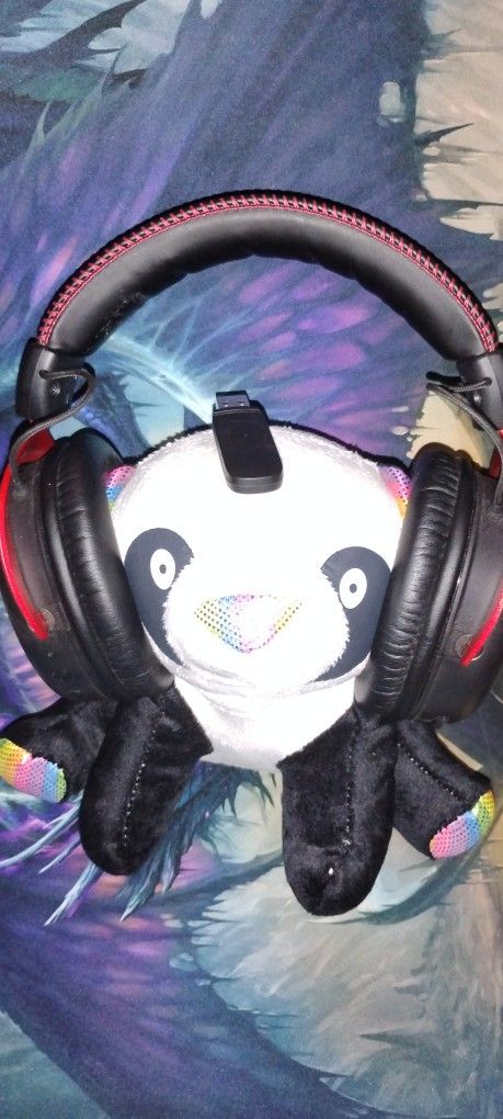 Hyper X Wireless Gaming Headphones w/mic