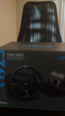 Logitech G923 Steering Wheel and Pedals