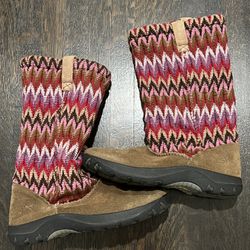 Keen Suede Sweater Knit Fleece Inside Boot Size 5.5 