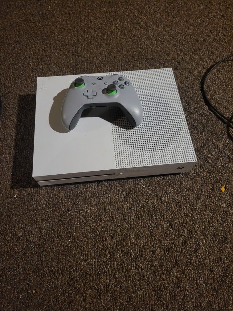 Xbox One S