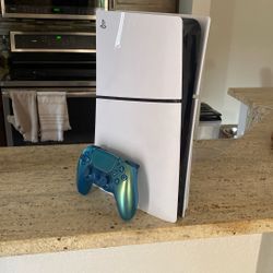 Ps5 & controller 