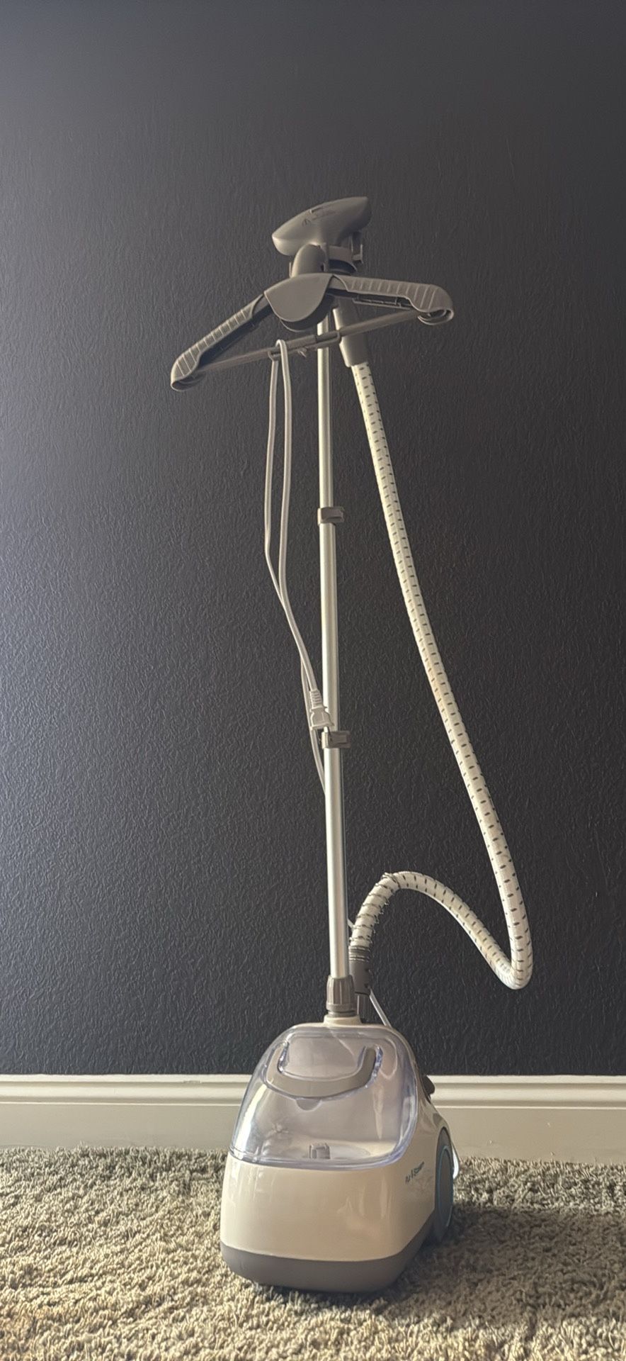PurSteam Classic Garment Steamer with an Adjustable Hanger