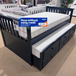 Twin twin size cappuccino daybed with orthopedic mattress