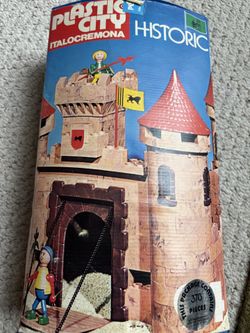 Vintage plastic city play mobile