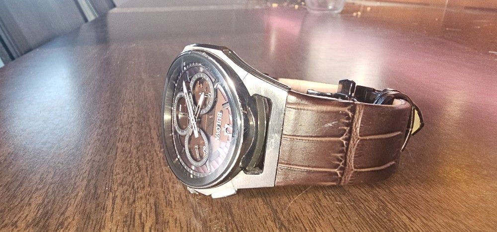 Bulova Curv