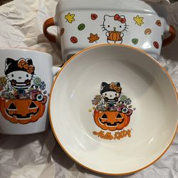 Hello Kitty Spooky Bundle