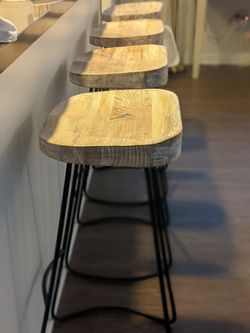 Bar island 4  high chairs wood stools kitchen