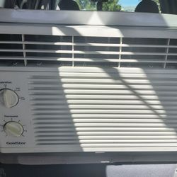 Window Air Conditioner 