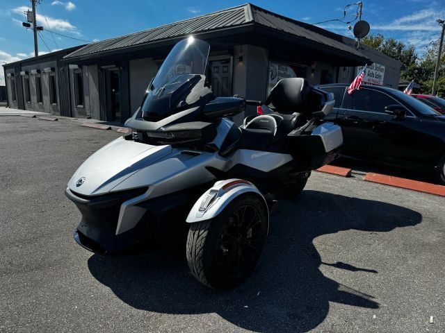 2022 CAN-AM SPYDER RT