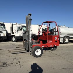 2015 Navigator RT5500 Diesel Piggyback Forklift 