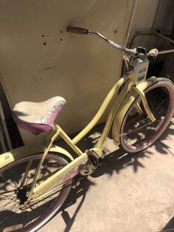 yellow huffy bike