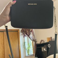 Michael Kors Jet Set Large Crossbody Bag - Black