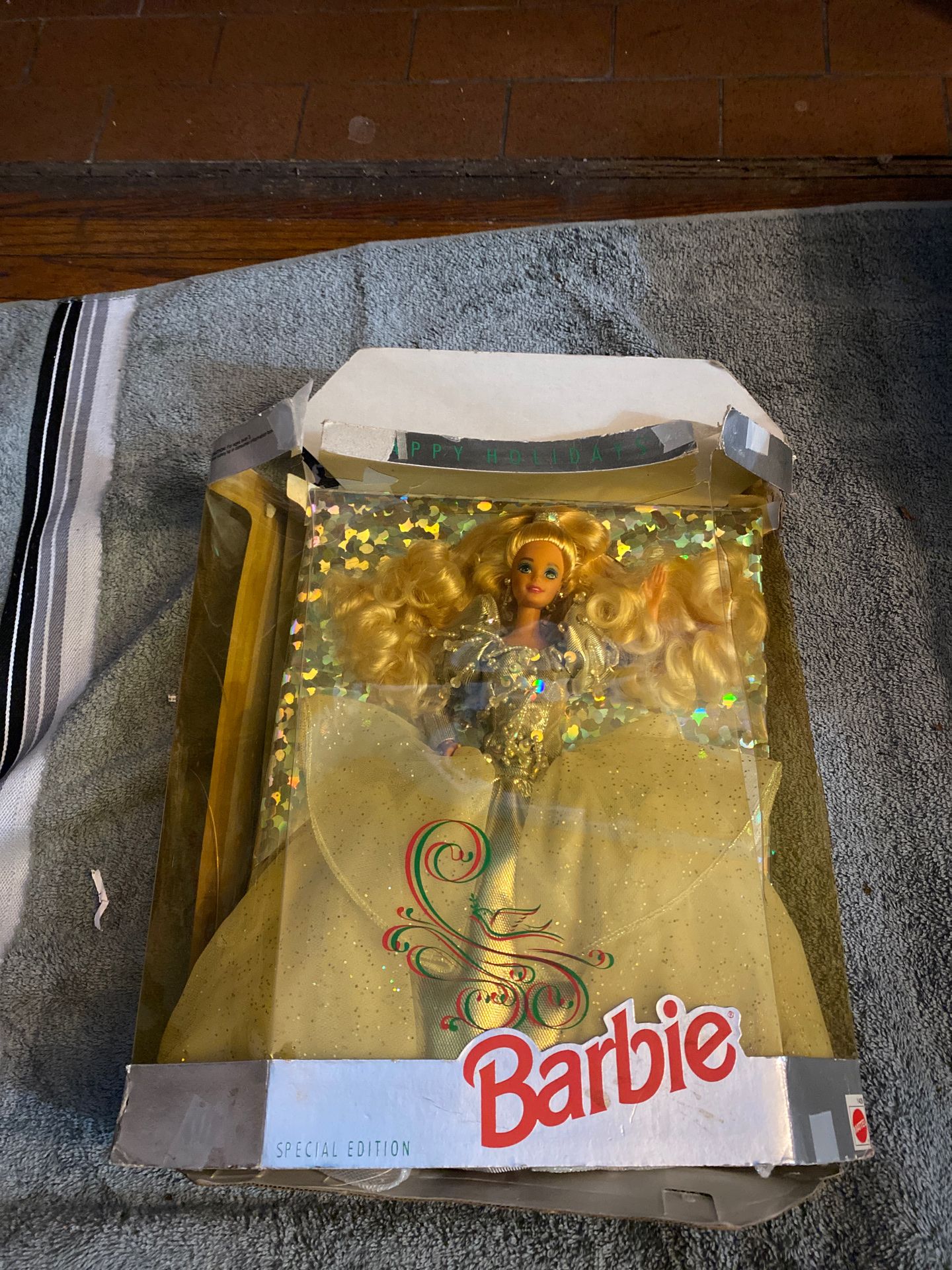 92 Happy holiday Barbie