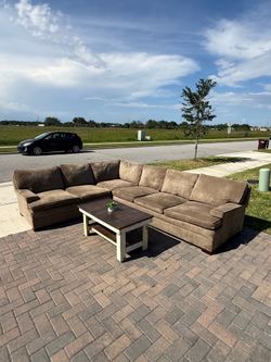 Sectional Couch. Delivery Available
