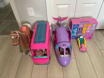 Barbie’s Camper, Horse, Car, Airplane & Closet with 5 dolls