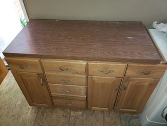 Kitchen cabinets