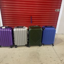 Luggage Brand New Size 24 In Only 35$ For Each
