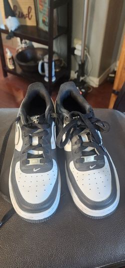 Nike panda