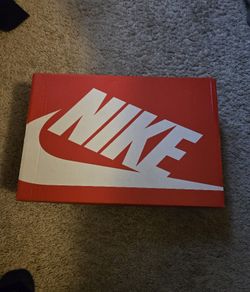 NIKE VAPORMAX PLUS SIZE 10 MEN'S ORICE DROP $80